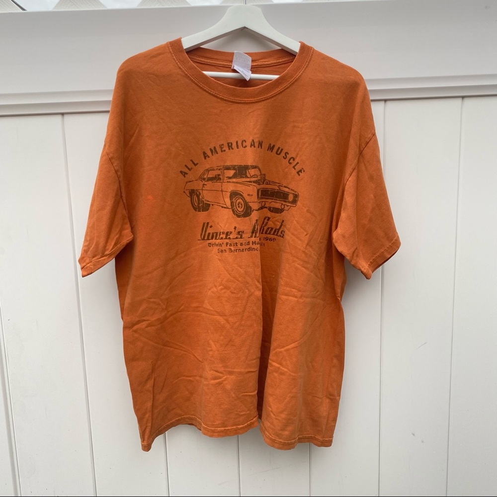 Vintage men orange shirt car print